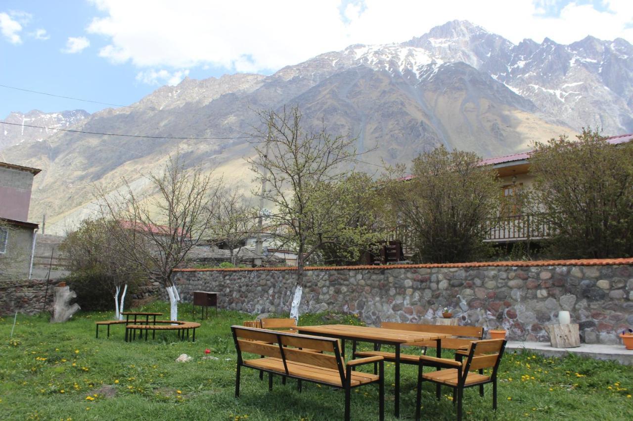 Golden Star Kazbegi Hotel Luaran gambar