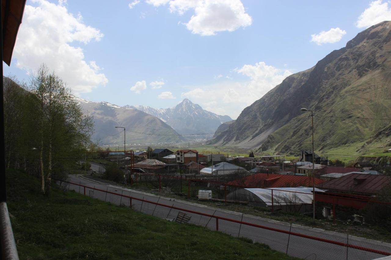 Golden Star Kazbegi Hotel Luaran gambar