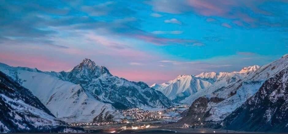Golden Star Kazbegi Hotel Luaran gambar