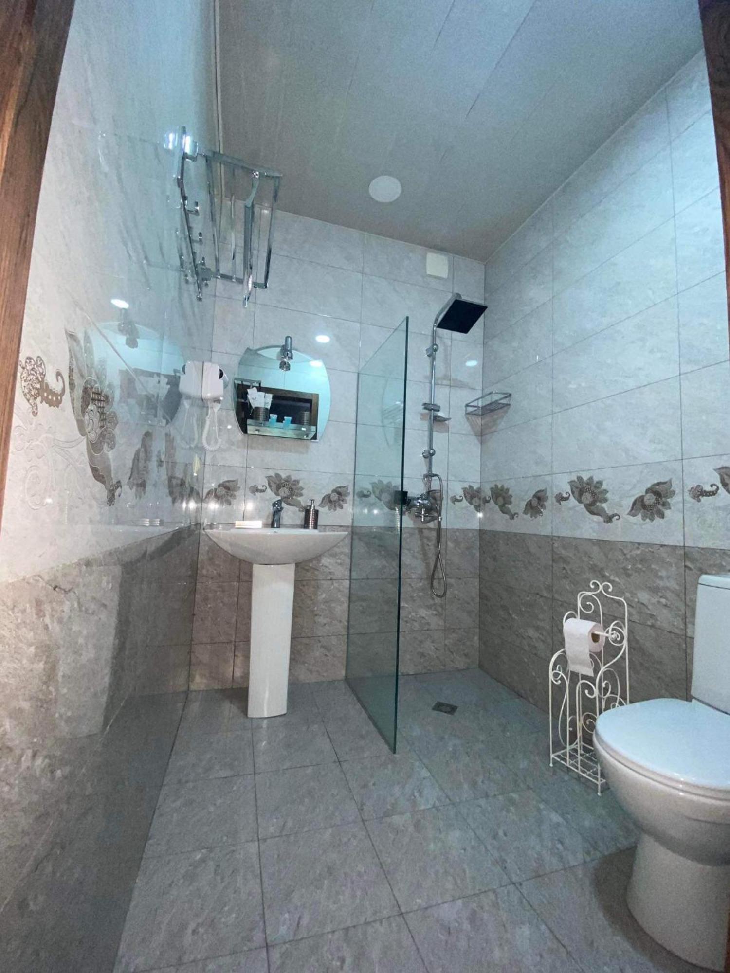 Golden Star Kazbegi Hotel Bilik gambar