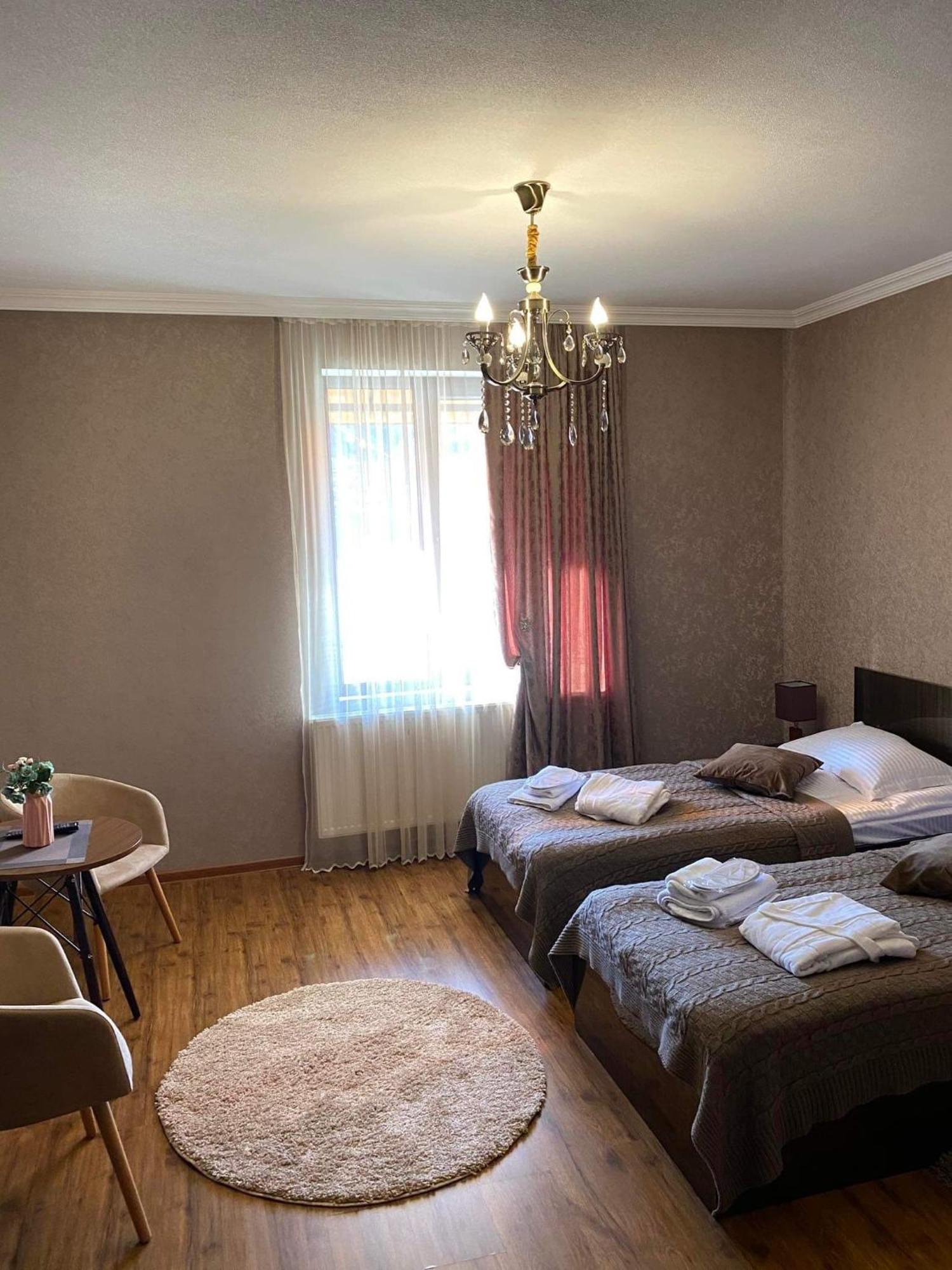 Golden Star Kazbegi Hotel Bilik gambar